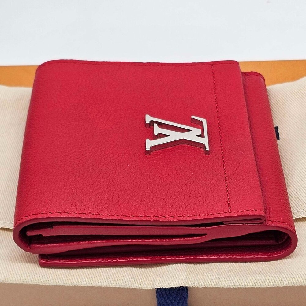 Authentic Louis Vuitton Lockme Wallet Red Leather | LV Compact Wallet - Picture 4 of 15